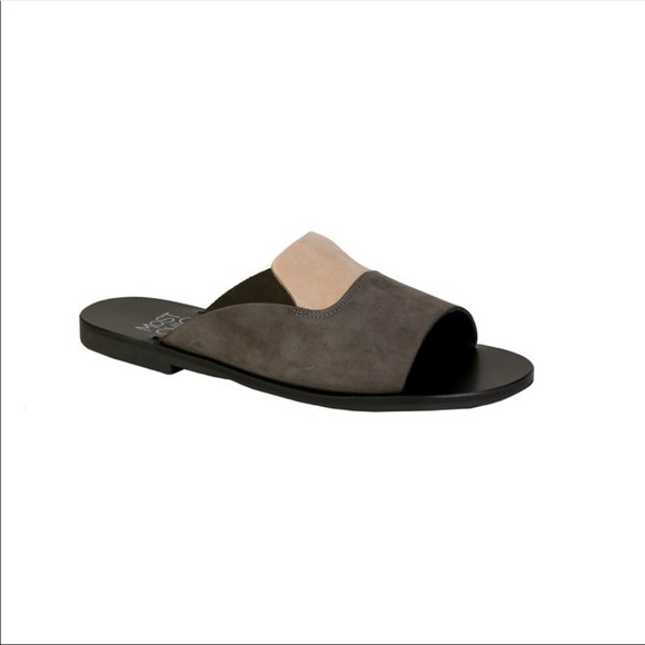 Anthracite unbuckle leather sandals - Picture 1 of 4